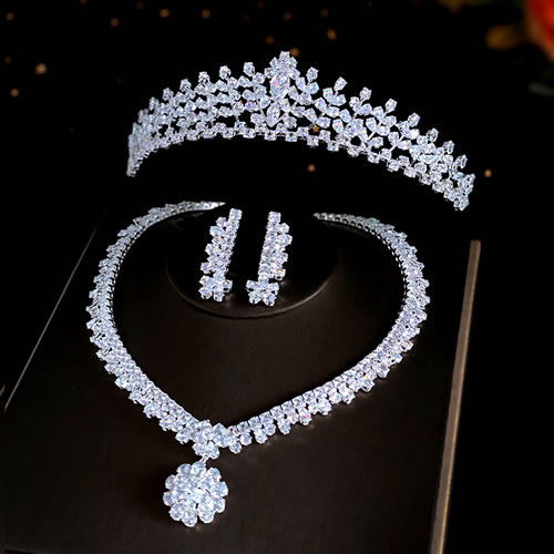 Fashion Zircon Crown Necklace Earrings Alloy Zirconia Geometric Crown Earrings Necklace Set