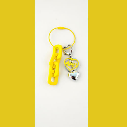 Fashion Yellow Metal Heart Chain Keychain