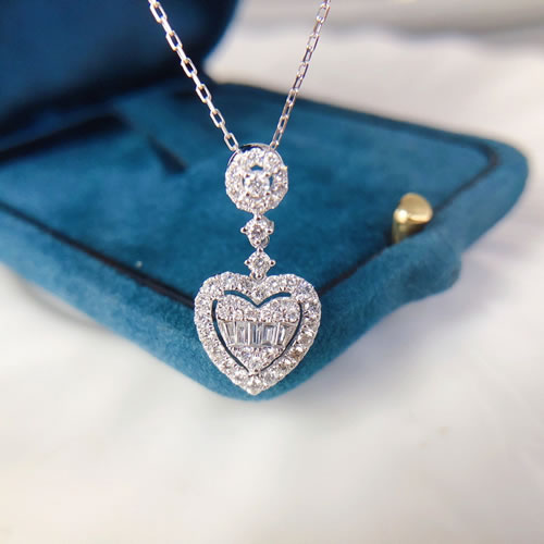 Fashion 2# Copper Inlaid Zirconia Heart Necklace