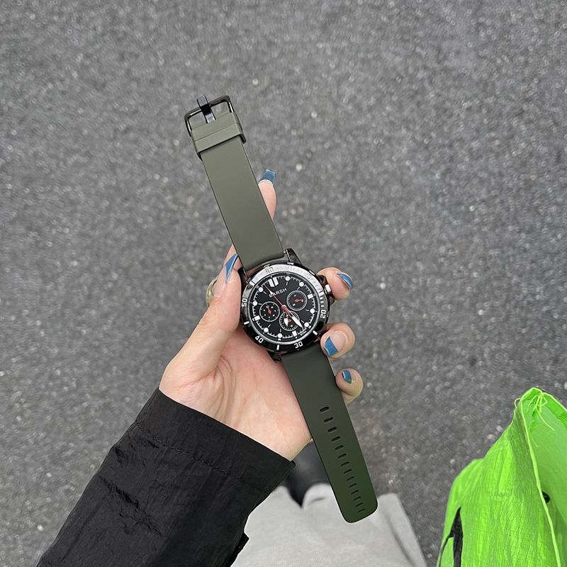 Fashion Green Belt Titanium Steel Round Dial Watch (with Battery)