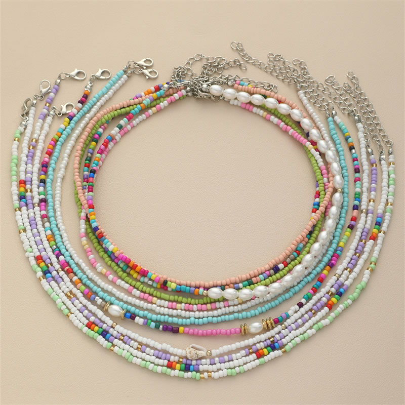 Fashion 5 Random Colors Colored Rice Beads Pearl Beaded Conch Beaded Necklace (5 Random Colors)
