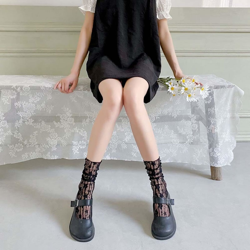 Fashion Black Floral Lace Mesh Socks