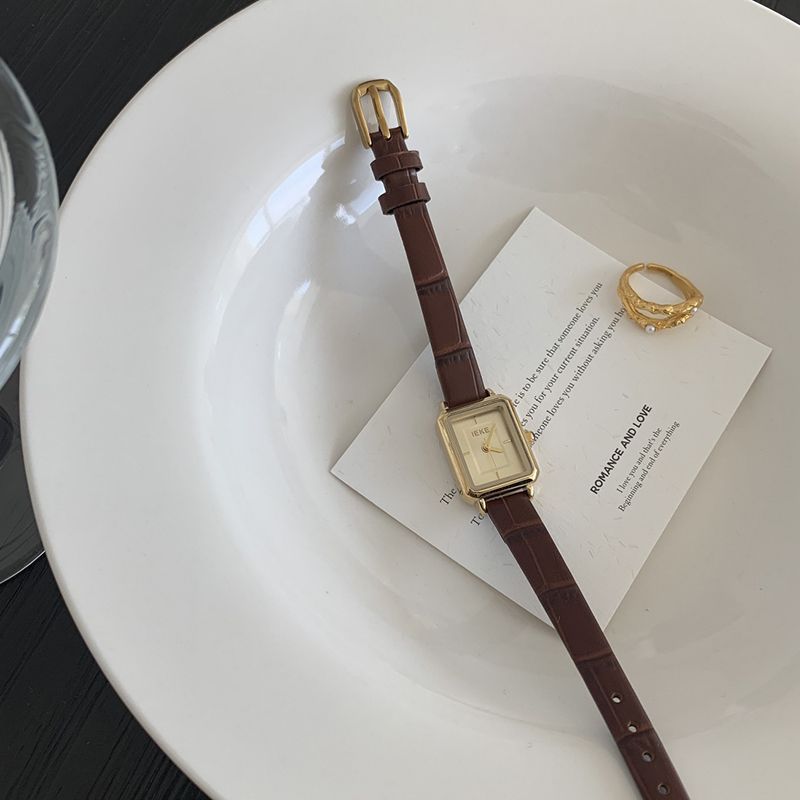 Fashion Coffee With Gold Frame And Gold Noodles Pu Square Dial Watch (with Battery)