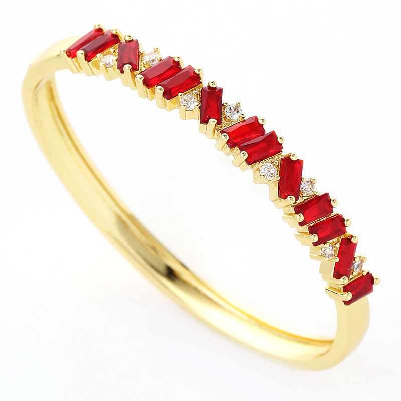 Fashion Red Copper And Zirconia Geometric Bracelet