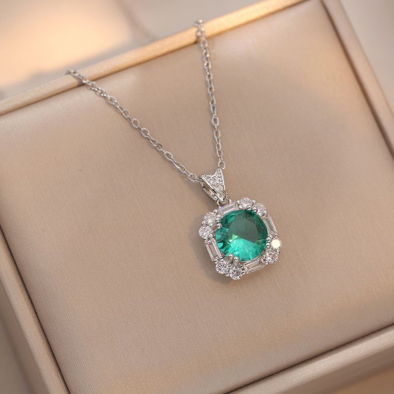 Fashion Emerald Necklace {pendant Together} Square Necklace In Titanium And Diamonds