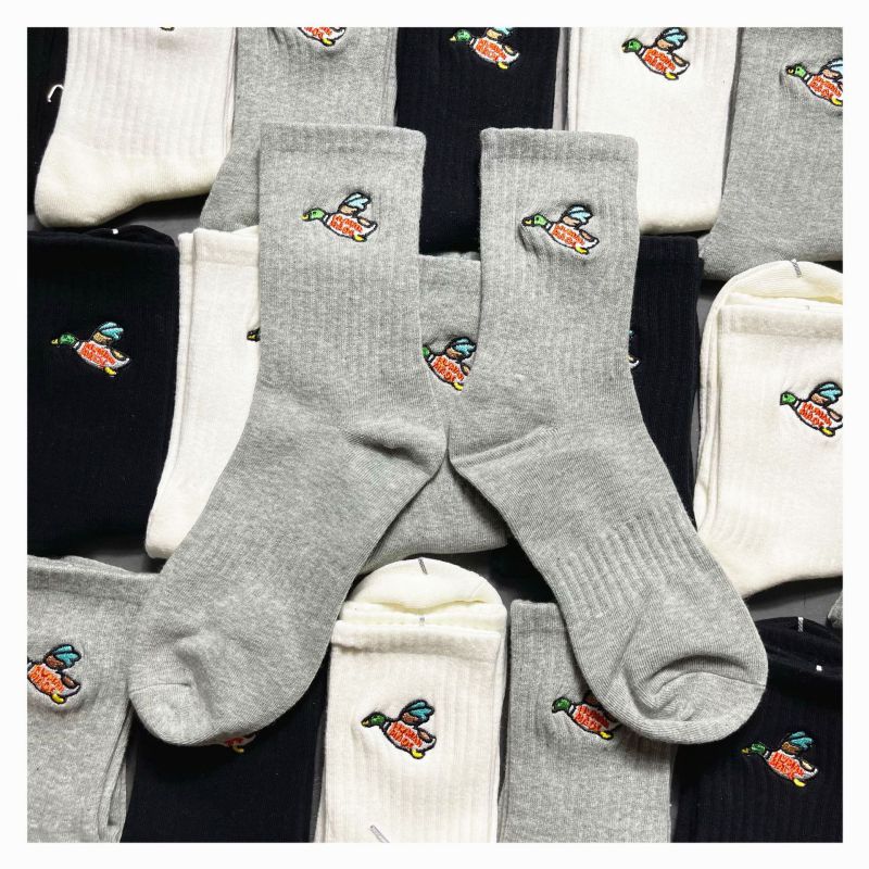 Fashion Light Gray Cotton Duck Embroidered Socks
