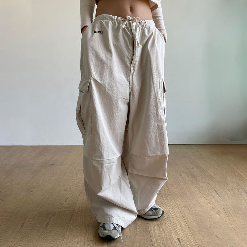 Fashion White Low Rise Contrast Drawstring Large Pocket Cargo Pants