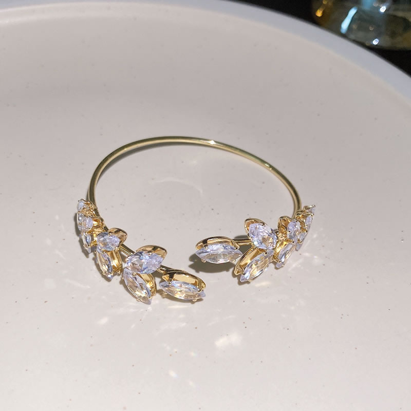 Fashion Bracelet - Gold Geometric Crystal Leaf Cuff Bracelet