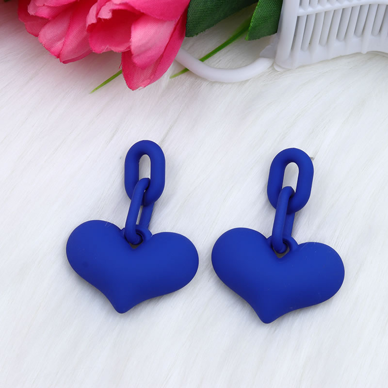 Fashion Sapphire Acrylic Heart Chain Earrings