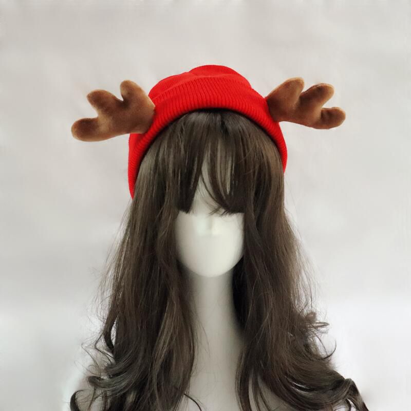 Fashion Red Hat Antlers Acrylic Knit Devil Horn Beanie