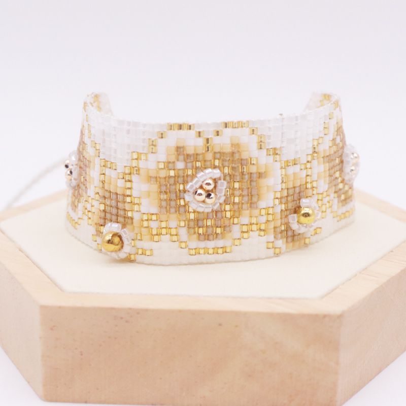 Fashion 5# Bead Woven Flower Bracelet