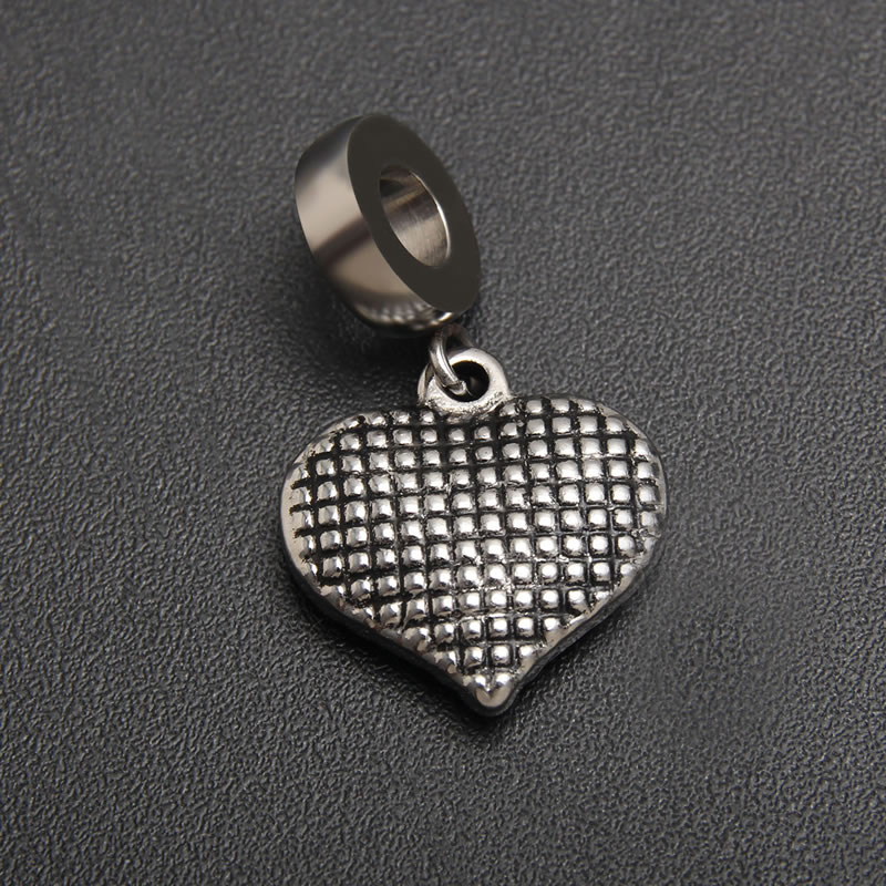 Fashion 1-3 Imitation Zirconium Heart Pendant Titanium Steel Heart Pendant