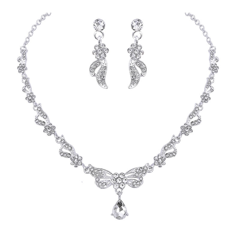 Fashion Silver Ear Clip Alloy Diamond Geometric Earrings Necklace Set