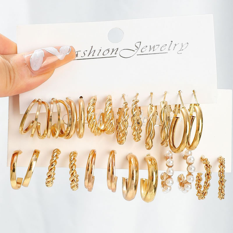 Fashion Gold Alloy Geometric Pearl Round Earring Set