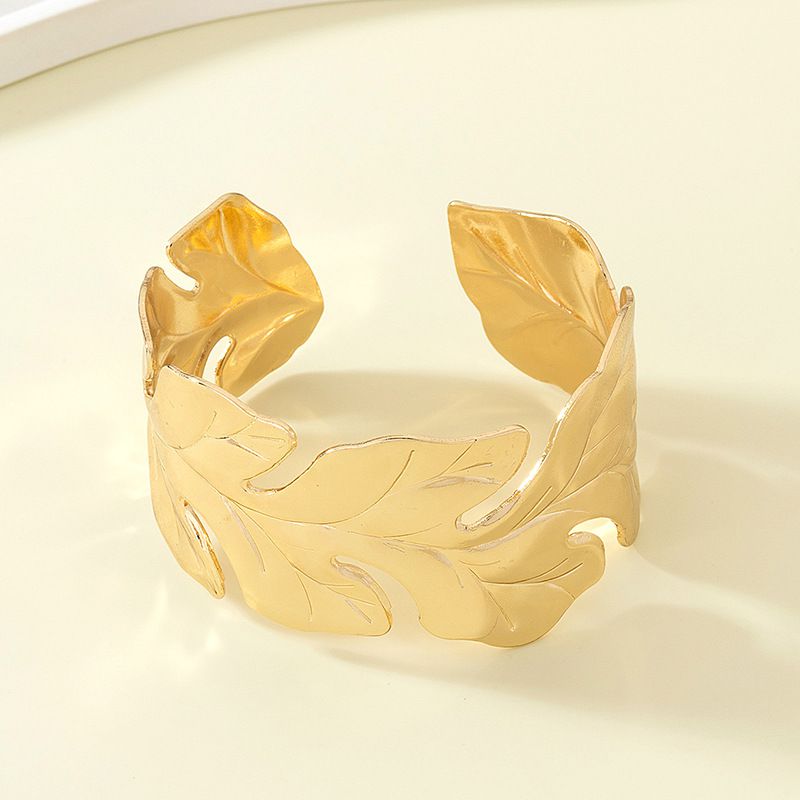 Fashion Gold Alloy Leaf Cuff Bracelet