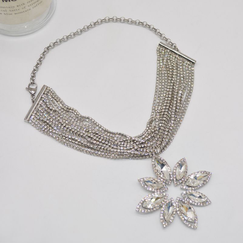 Fashion Silver Alloy Diamond Flower Tassel Necklace