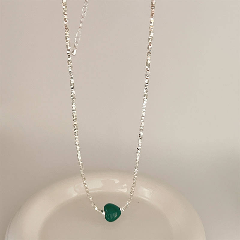 Fashion Green Broken Silver Beaded Heart Necklace