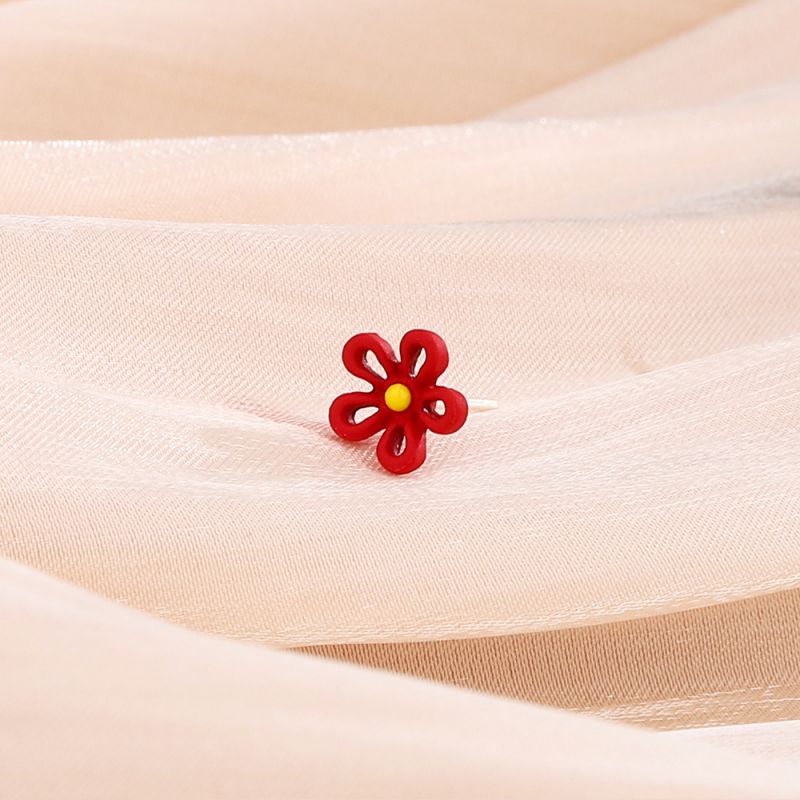 Fashion Red Flower Stud Earrings Copper Geometric Floral Stud Earrings (single)