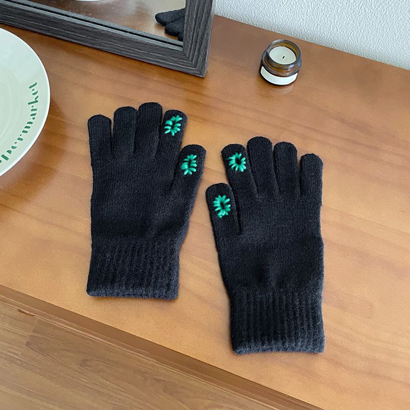 Fashion Black Daisy Knitted Touchscreen Gloves