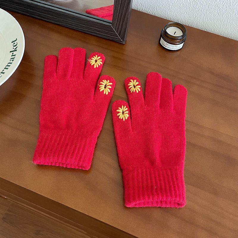 Fashion Red Daisy Knitted Touchscreen Gloves