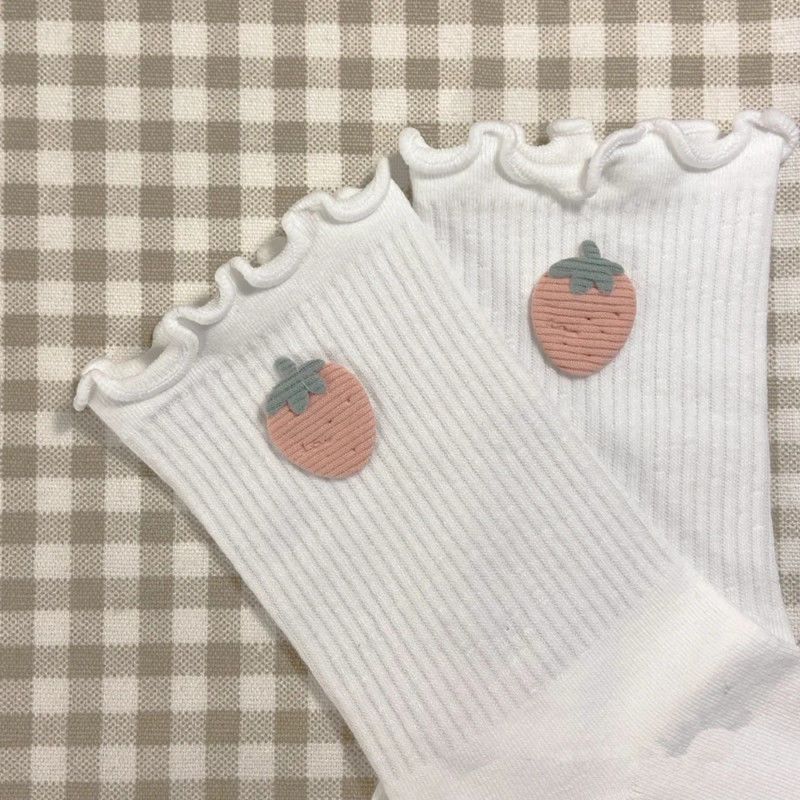 Fashion Strawberry【pair】 Cotton Lace Embroidered Mid-calf Socks