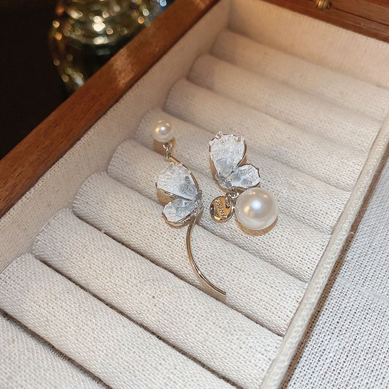 Fashion Silver Half Butterfly Pearl Asymmetric Tassel Earrings