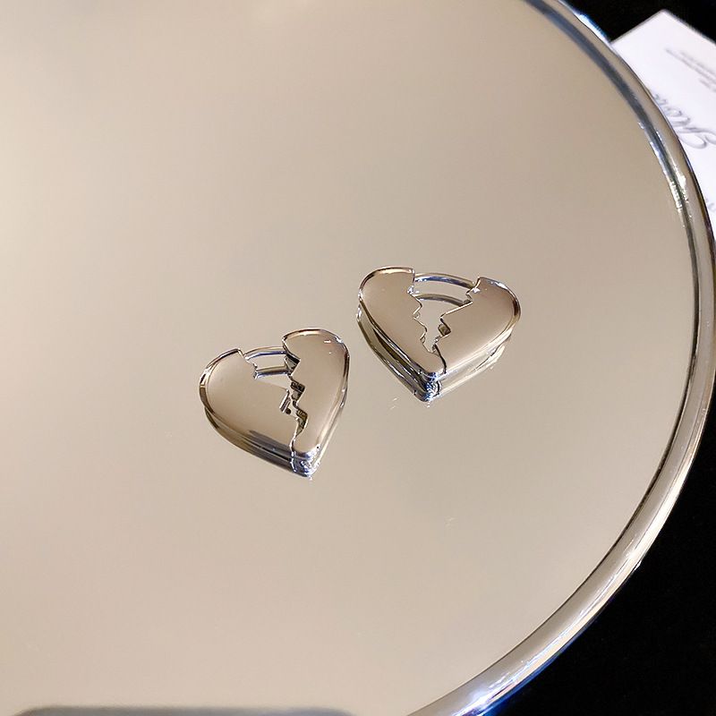 Fashion Ear Buckle-silver Metal Love Split Earrings