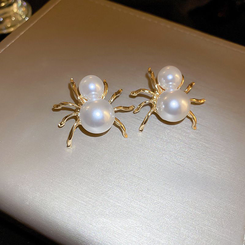 Fashion Gold Large And Small Pearl Spider Earrings