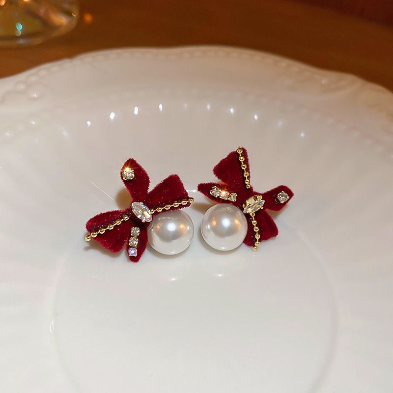 Fashion Red Geometric Diamond Bow Flocked Pearl Stud Earrings