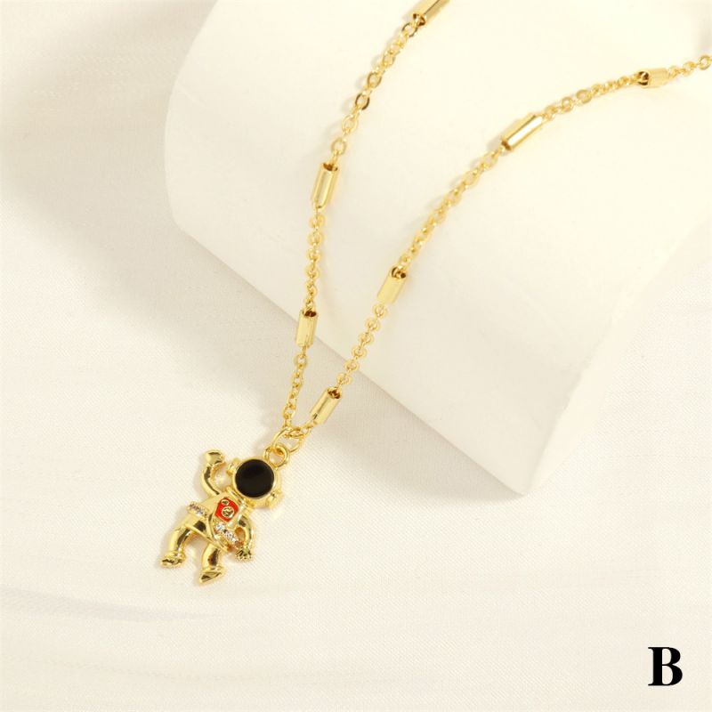Fashion B-necklace Geometric Astronaut Necklace  Stone