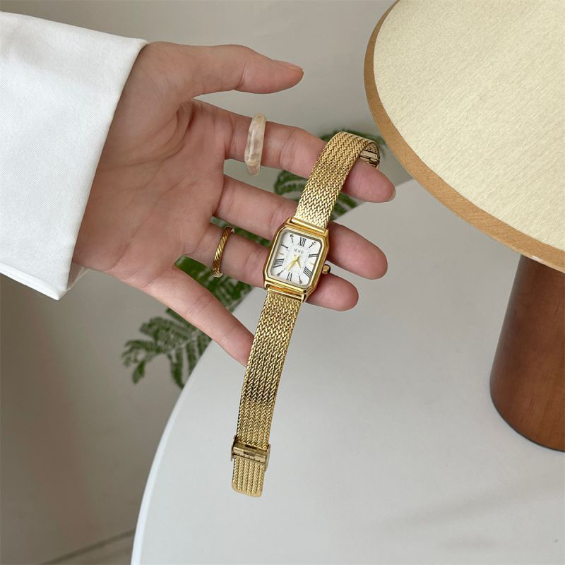 Fashion Gold Belt White Surface Stainless Steel Diamond Square Dial Watch