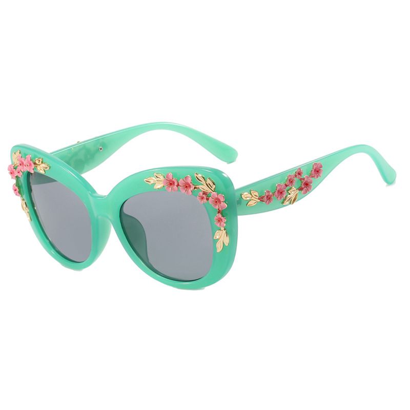 Fashion Green Frame All Gray Cat Eye Flower Sunglasses