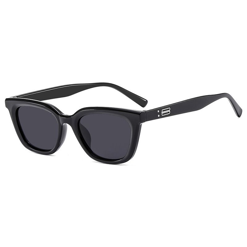 Fashion Bright Black And Gray Film Cat Eye Small Frame Sunglasses