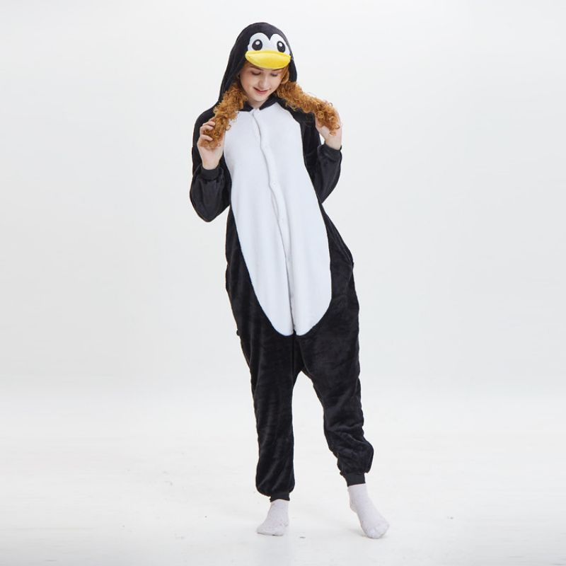 Fashion Penguin Flannel Penguin Cartoon One Piece Pajamas