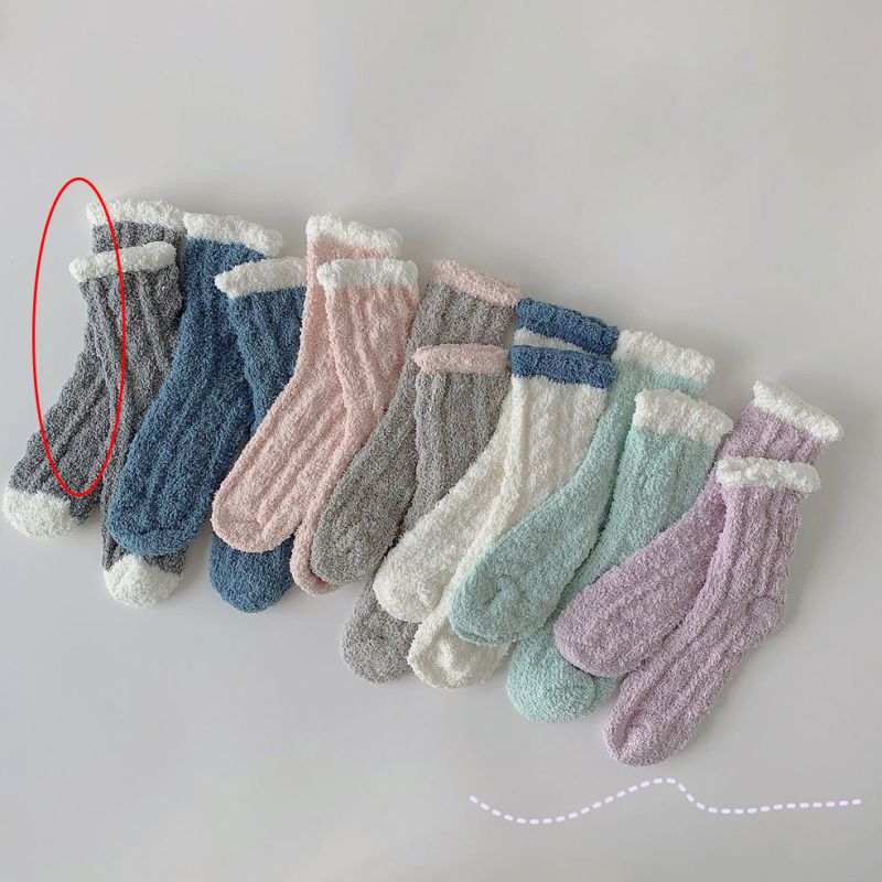 Fashion Dark Gray [1 Pair] Coral Fleece Colorblock Mid-calf Floor Socks