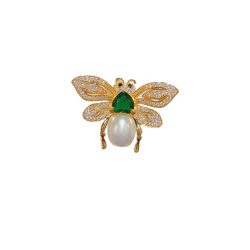 Fashion Freshwater Pearl Bee Brooch - Pin Style (thick Real Gold Plating) Copper Inlaid Zirconium Pearl Bee Brooch