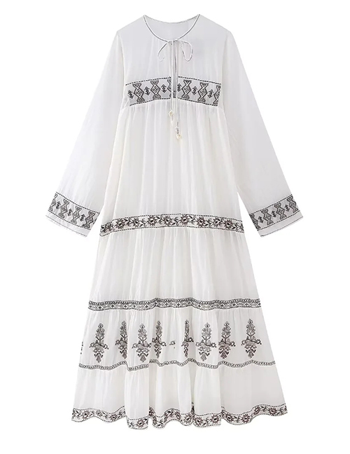 Fashion Pattern Woven Embroidered Dress