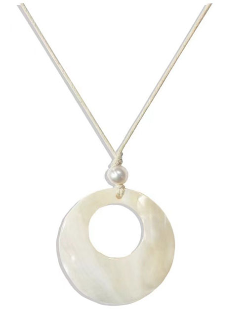 Fashion White Round Shell Necklace