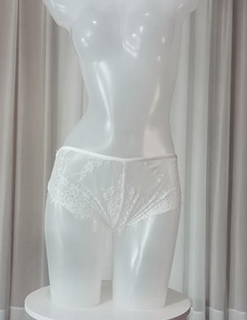 Fashion White Low Waist Hollow Sheer Lace Panties