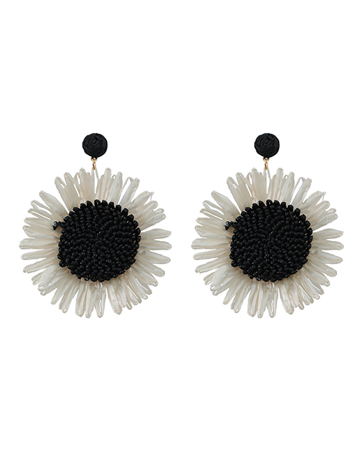 Fashion Black And White Braided Raffia Floral Stud Earrings