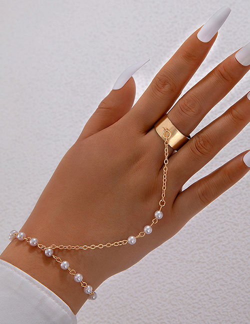 Fashion Gold Alloy Pearl Chain Mitten Bracelet