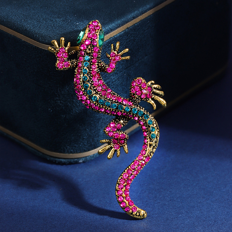 Fashion Pink Alloy Diamond Gecko Brooch