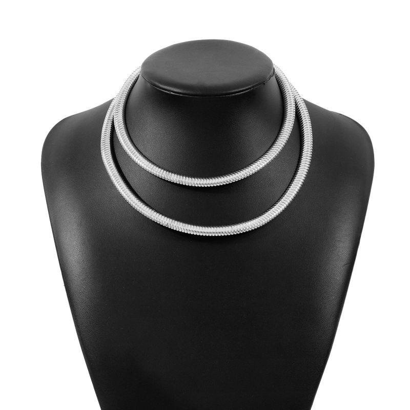 Fashion 4# Metal Geometric Thread Round Collar