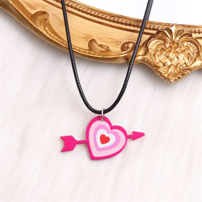 Fashion An Arrow Piercing The Heart-necklace Leather Love Necklace