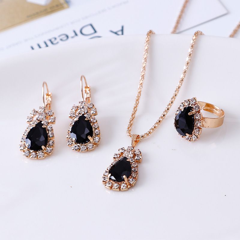 Fashion Black Diamond Necklace Earrings Ring Stainless Steel Diamond Necklace Earrings Ring Set