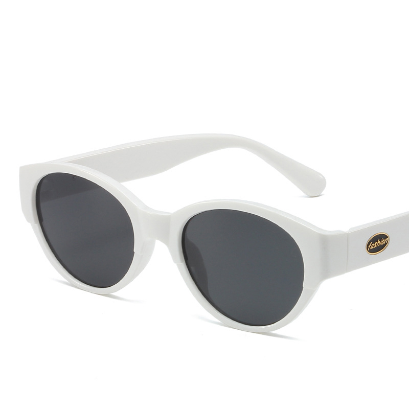 Fashion Solid White And Gray Film Ac Oval Sunglasses