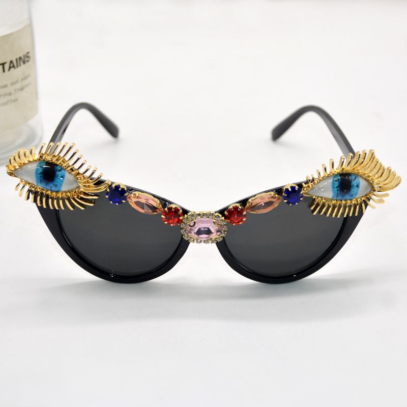 Fashion Black Metal Diamond Cat Eye Large Frame Sunglasses