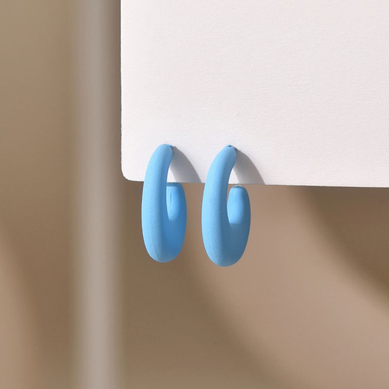 Fashion Sky Blue Acrylic Spray Painted C-shaped Earrings