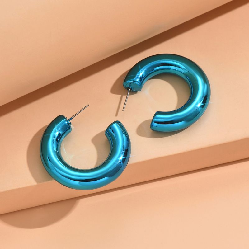 Fashion Sky Blue Acrylic Spray Painted C-shaped Earrings