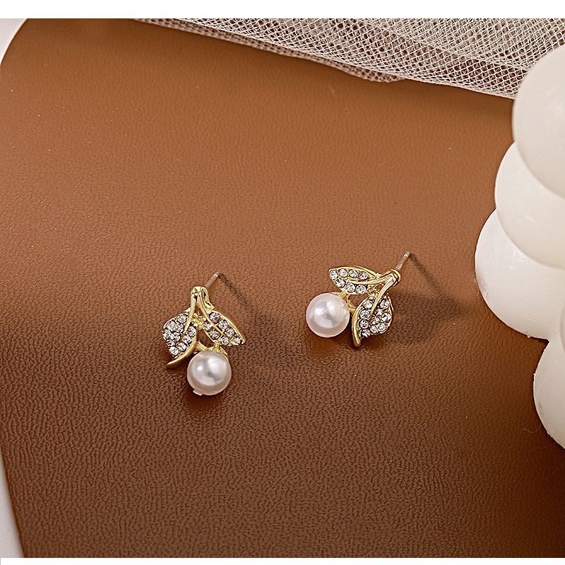 Fashion 39# Alloy Diamond Leaf Pearl Earrings